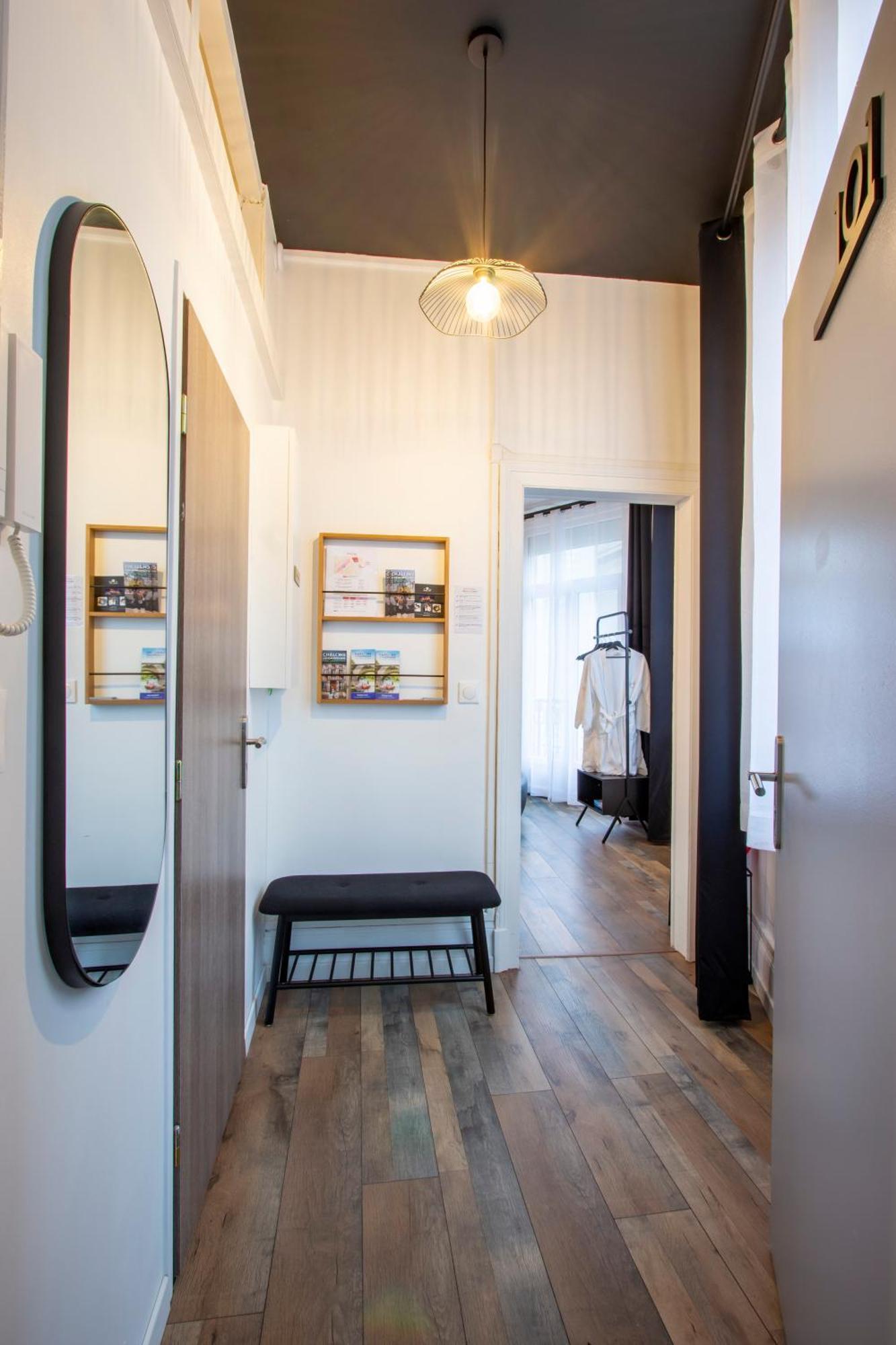 L'Hyper Centre - Netflix & Wifi - Literie Haut De Gamme - Check-In 24H24 - Goodmarning Chalons en Champagne Bagian luar foto